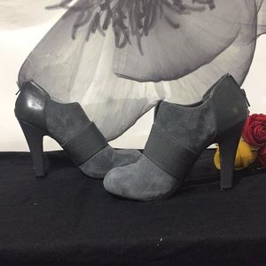 Gianni Bini Suede Heels